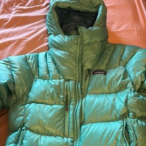 Patagonia Fitz Roy puffer